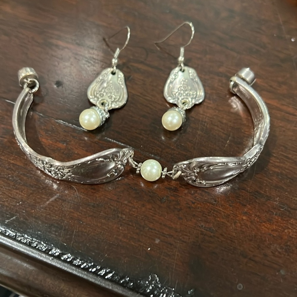 Vintage jewelry set made from antique silverware w/ pearls bracelet & earrings